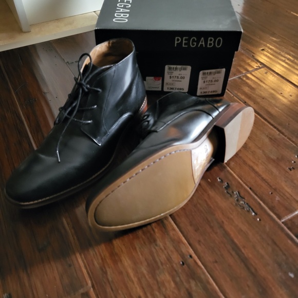 Pegabo Dress Boot - Picture 2 of 3